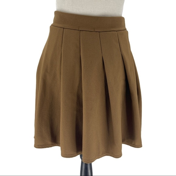 Pretty Little Thing Pleated Split Tennis Skirt 4 - Picture 3 of 9